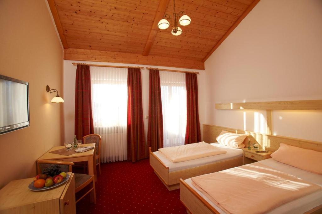 Zur Post Wellness Und Sporthotel Tännesberg Zimmer foto