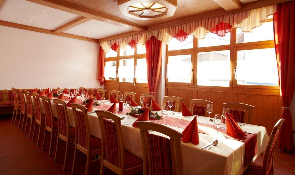 Zur Post Wellness Und Sporthotel Tännesberg Exterior foto