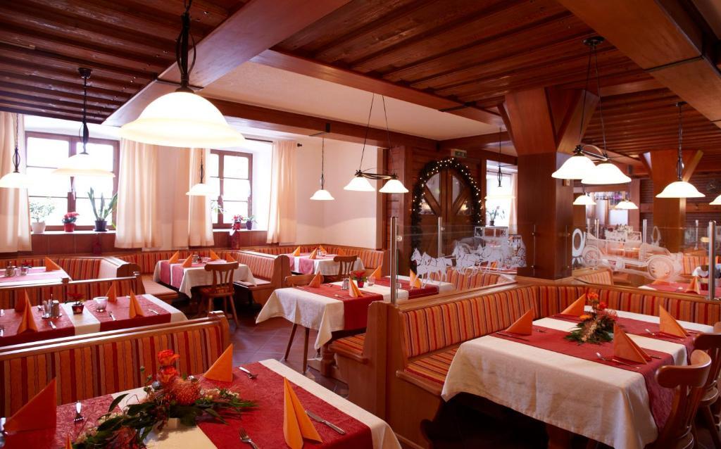 Zur Post Wellness Und Sporthotel Tännesberg Exterior foto